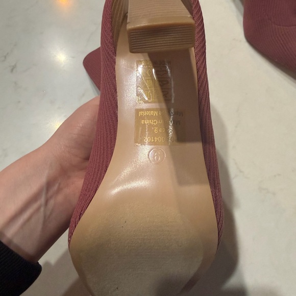 Ribbed Sock Booties – Dusty Rose / Mauve – Pointed Toe Heels - Picture 2 of 2